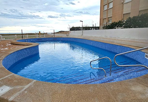 simb-piscinas-mantenimiento-reparacion-instalacion-inicio-05--